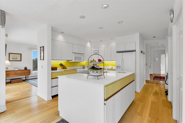 11 Joyce Circle, East Dennis, MA 02641