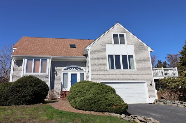 11 Joyce Circle, East Dennis, MA 02641