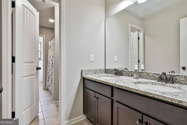 114 Austin Storey Circle, Newnan, GA 30263