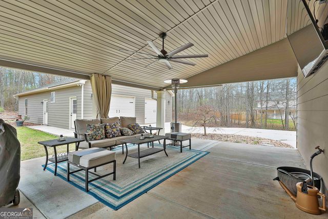 114 Austin Storey Circle, Newnan, GA 30263