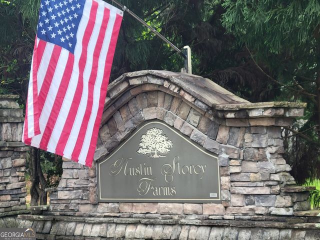 114 Austin Storey Circle, Newnan, GA 30263