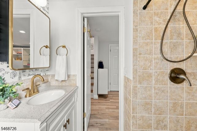 11 Freeman Pl, West Orange Twp., NJ 07052