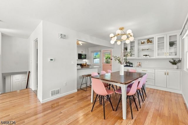 11 Freeman Pl, West Orange Twp., NJ 07052