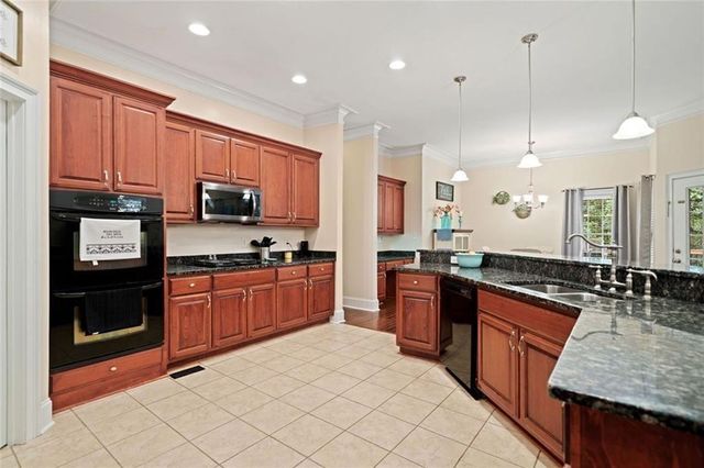 106 Shalea Lane, Ball Ground, GA 30107