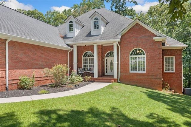 106 Shalea Lane, Ball Ground, GA 30107