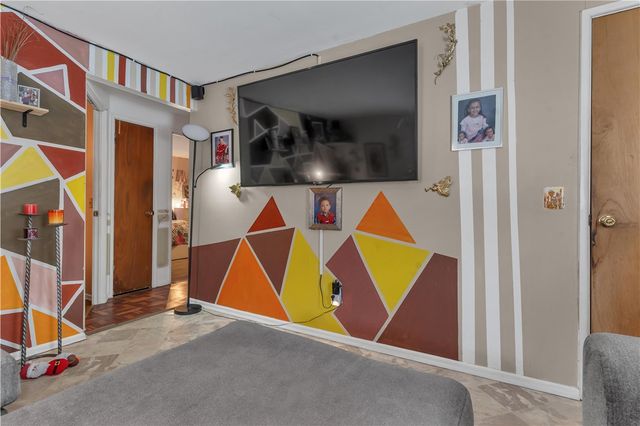 153 Central Avenue, Pawtucket, RI 02860