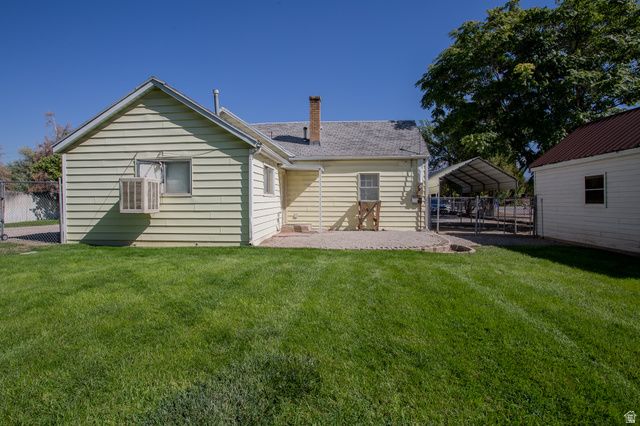 8686 S TEMPLE DR, West Jordan, UT 84088