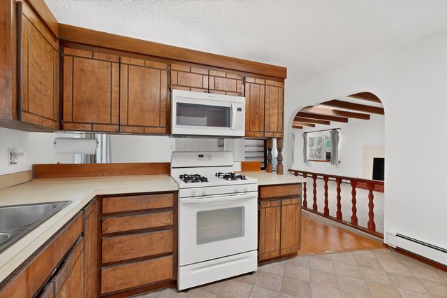 11 Verano Loop, Santa Fe, NM 87508