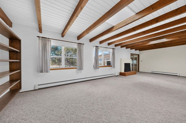 11 Verano Loop, Santa Fe, NM 87508