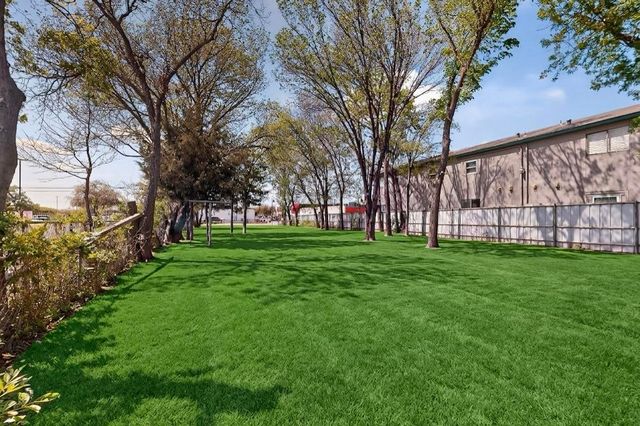 1529 Conner Drive, Dallas, TX 75217