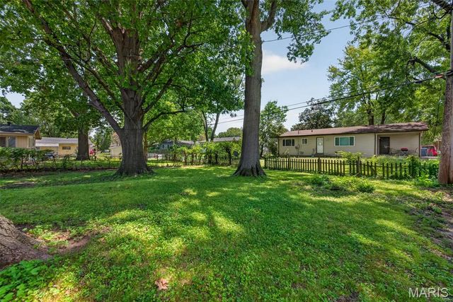 1316 Bayonne Drive, Unincorporated, MO 63138