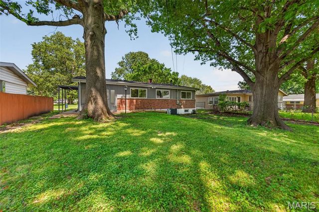 1316 Bayonne Drive, Unincorporated, MO 63138