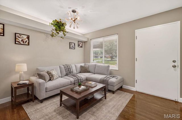 1316 Bayonne Drive, Unincorporated, MO 63138