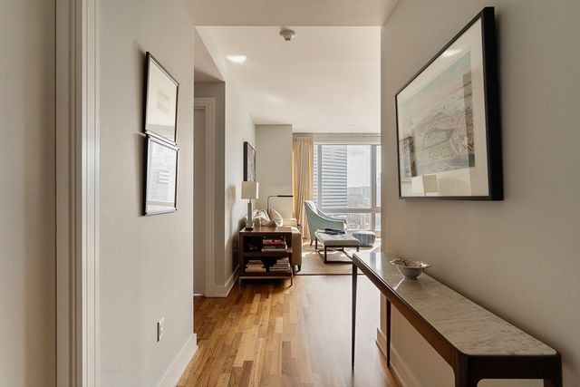 500 Atlantic Ave 17S, Boston, MA 02210
