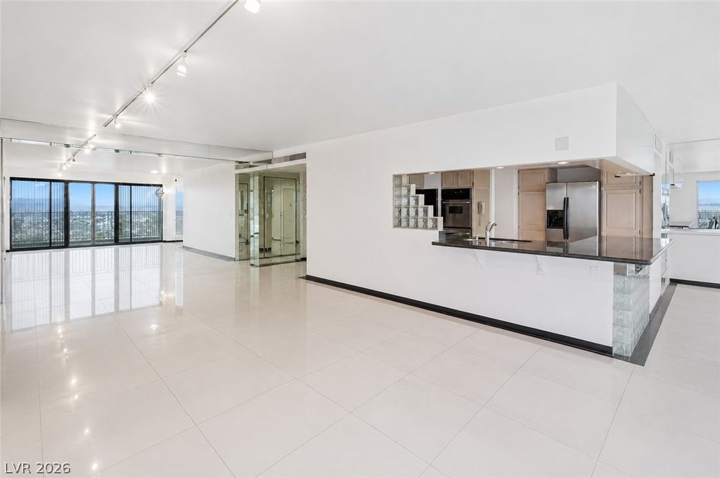 3111 Bel Air Drive 25H, Las Vegas, NV 89109 — photo 5