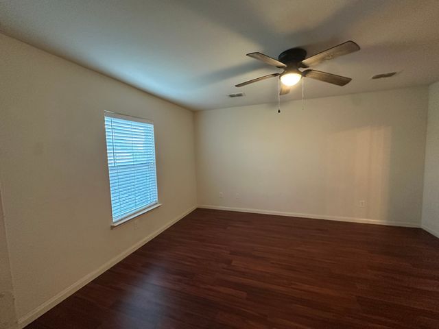 1818 Clegg Street, Howe, TX 75459