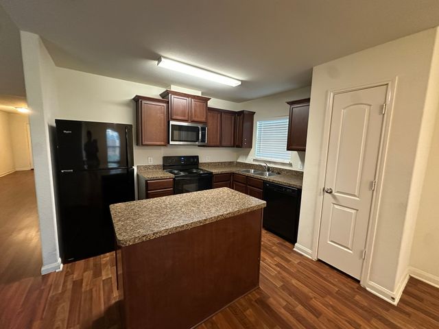 1818 Clegg Street, Howe, TX 75459