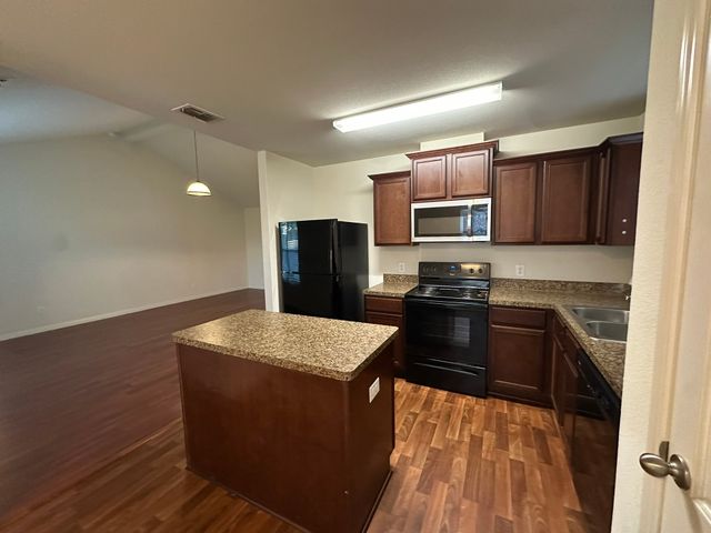 1818 Clegg Street, Howe, TX 75459