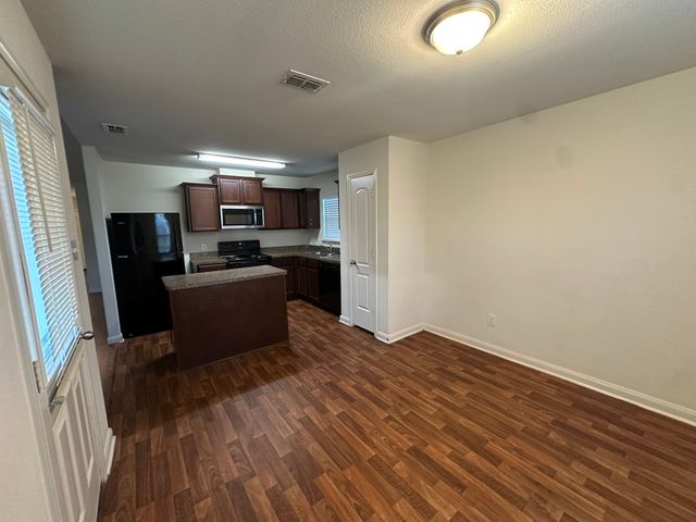1818 Clegg Street, Howe, TX 75459