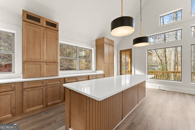 192 Browns Point, Dawsonville, GA 30534