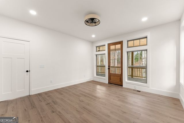 192 Browns Point, Dawsonville, GA 30534