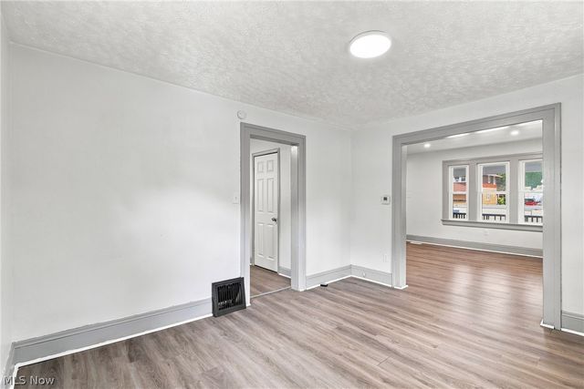 1000 Lovers Lane, Akron, OH 44306