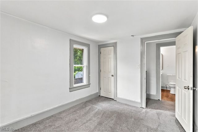 1000 Lovers Lane, Akron, OH 44306