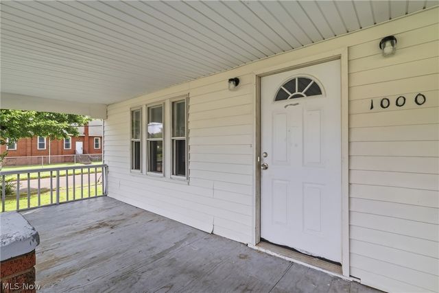1000 Lovers Lane, Akron, OH 44306