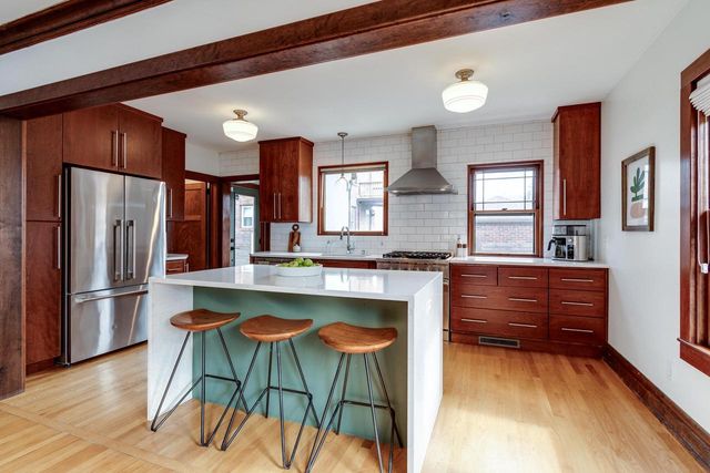 305 S Mills Street, Madison, WI 53715