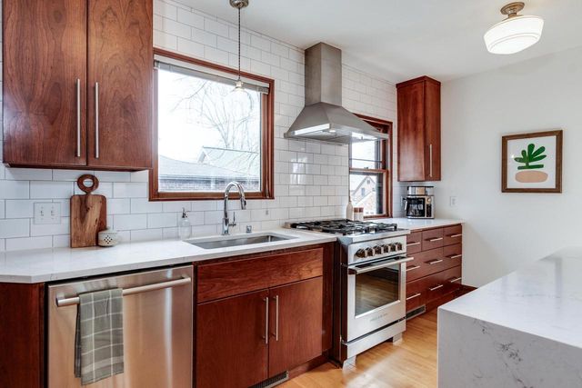 305 S Mills Street, Madison, WI 53715