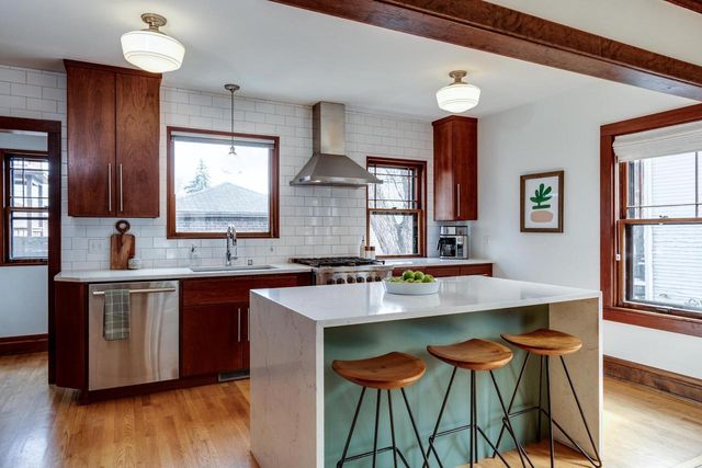 305 S Mills Street, Madison, WI 53715