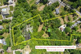 83B Central St, Millville, MA 01529
