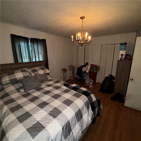 2927 Spangler Rd, Hermitage, PA 16148