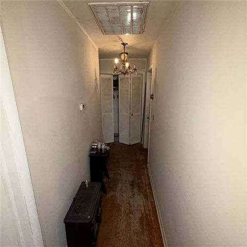 2927 Spangler Rd, Hermitage, PA 16148