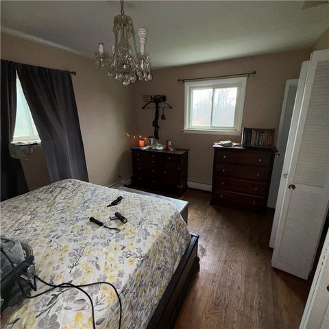 2927 Spangler Rd, Hermitage, PA 16148