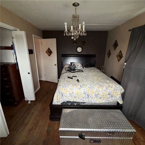 2927 Spangler Rd, Hermitage, PA 16148