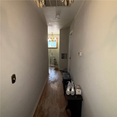 2927 Spangler Rd, Hermitage, PA 16148