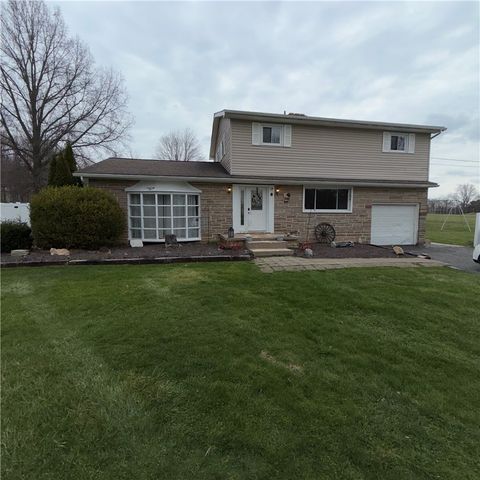 2927 Spangler Rd, Hermitage, PA 16148