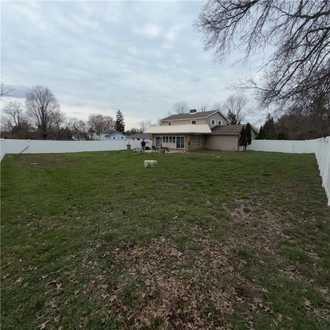 2927 Spangler Rd, Hermitage, PA 16148