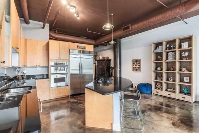 311 W 5TH ST 703, Austin, TX 78701