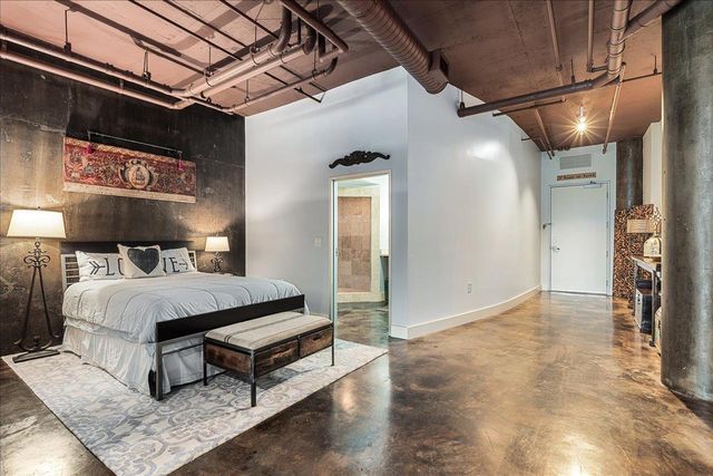 311 W 5TH ST 703, Austin, TX 78701