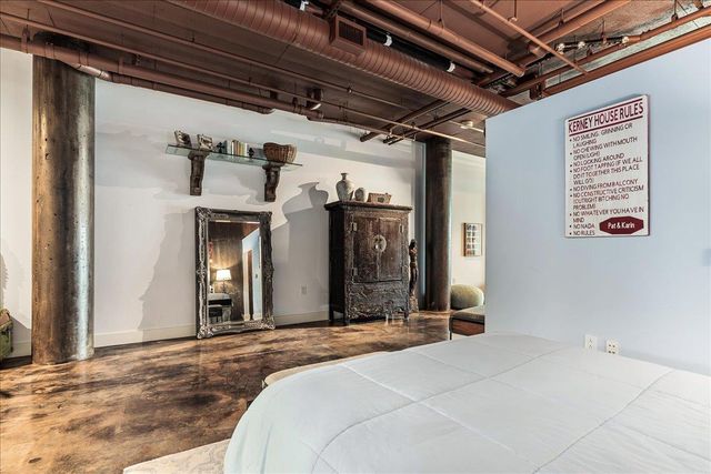 311 W 5TH ST 703, Austin, TX 78701