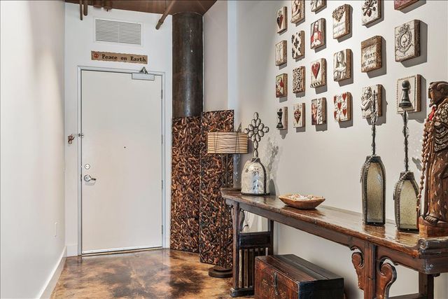 311 W 5TH ST 703, Austin, TX 78701