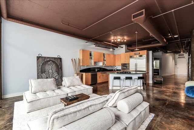 311 W 5TH ST 703, Austin, TX 78701