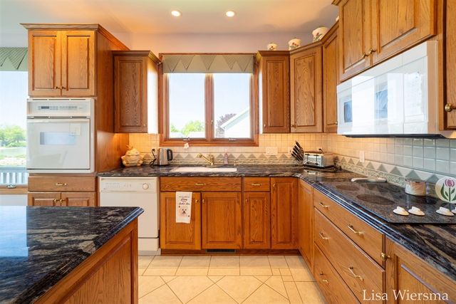 34 Regal Court, Zeeland, MI 49464
