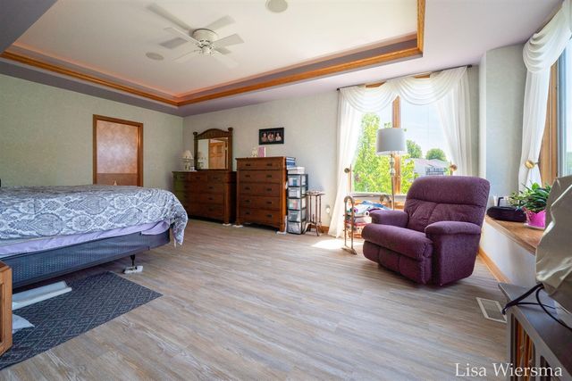 34 Regal Court, Zeeland, MI 49464