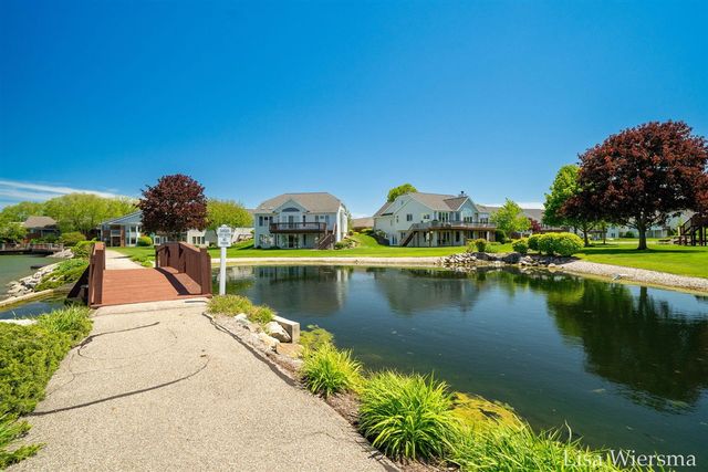 34 Regal Court, Zeeland, MI 49464