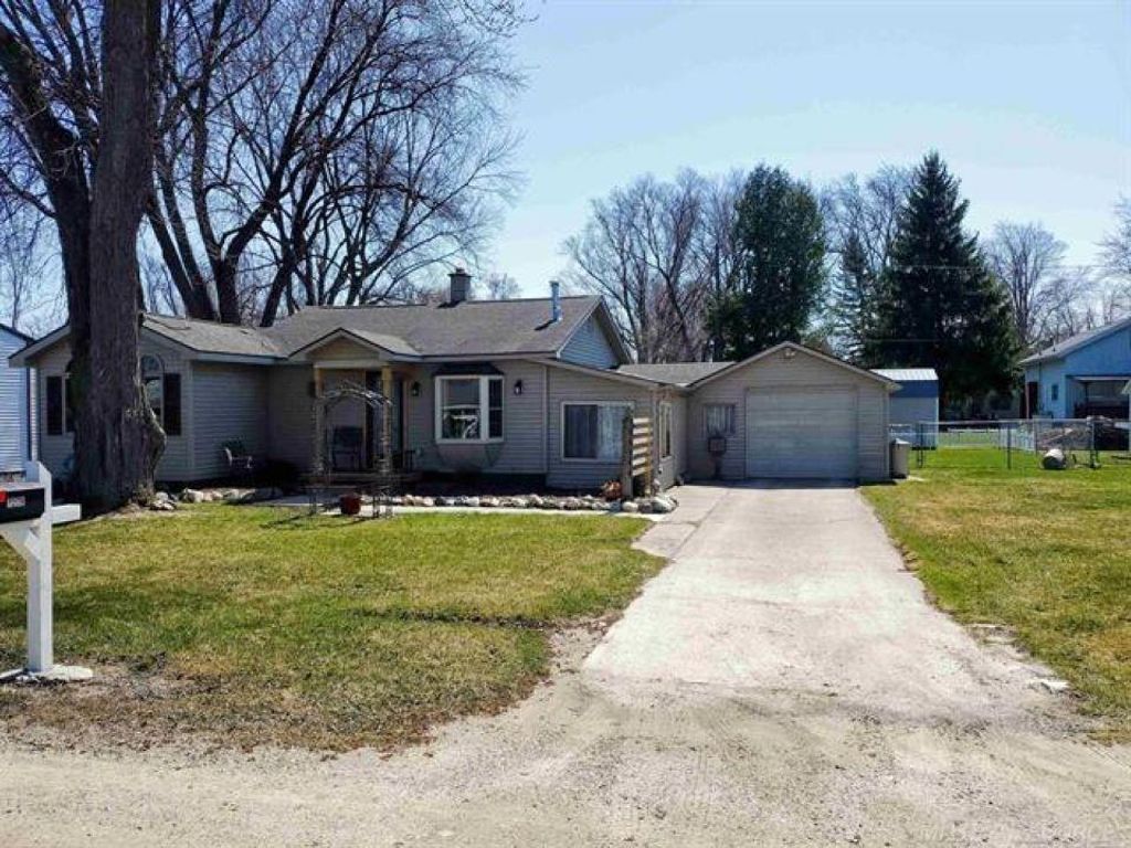 7276 Oak Street, Worth Twp, MI 48450