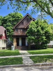 2754 N 49th STREET #2756, Milwaukee, WI 53210
