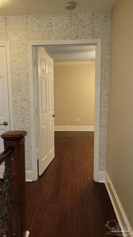 1010 N Hayne St 2, Pensacola, FL 32501